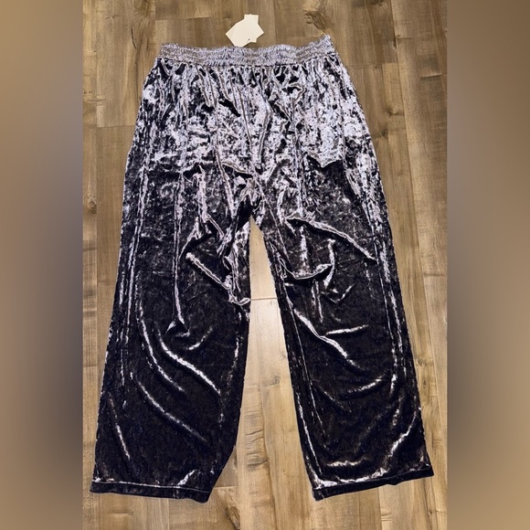 Nina Parker X Macys Plus Size Velvet Wide Leg Pants Ice Lavender Size 2X NWT - Picture 8 of 9
